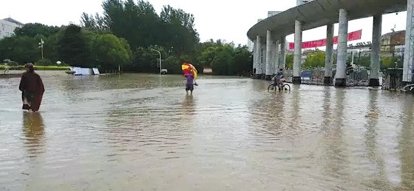 山東大暴雨，羅德移動(dòng)泵車(chē)隨時(shí)待命